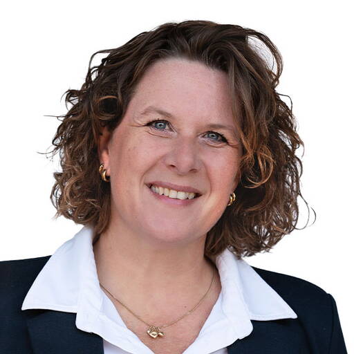 Esther van der Weele